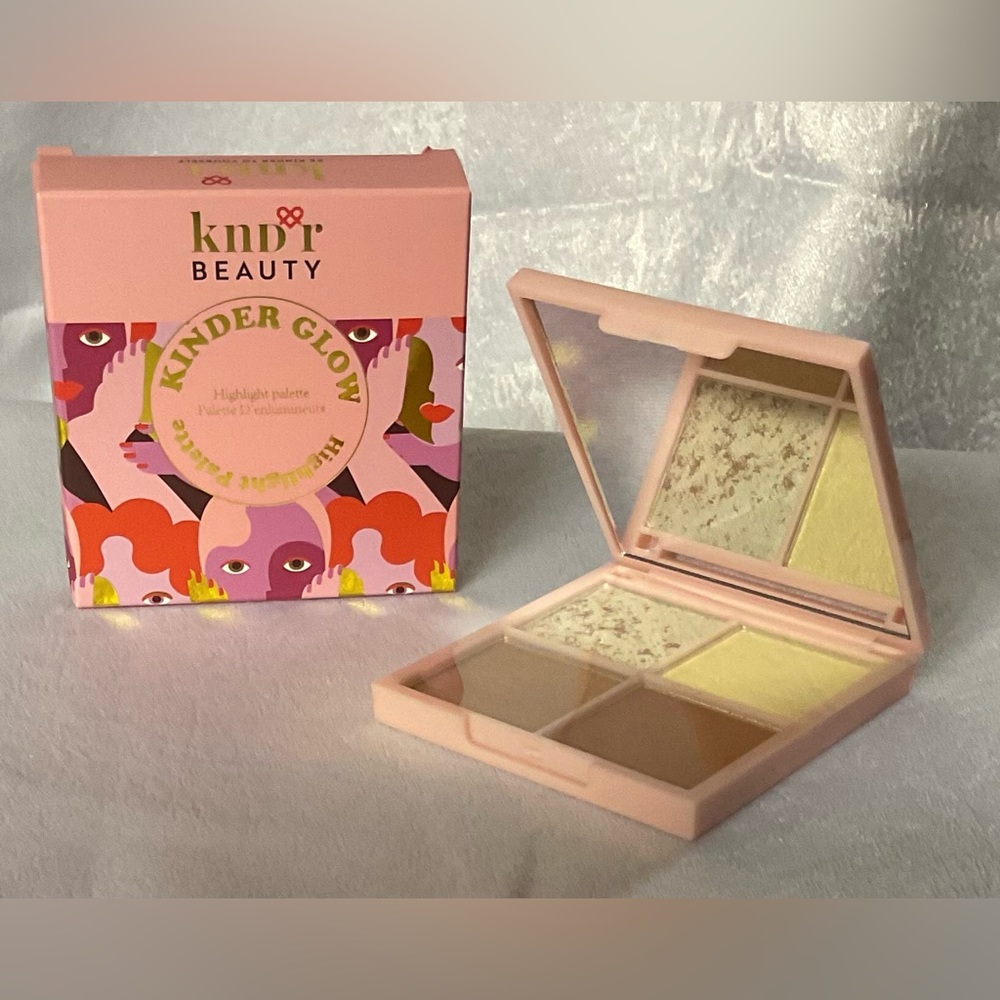 kndr BEAUTY KINDER GLOW HIGHLIGHT PALETTE